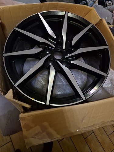 Genuine aston martin db11 - aston,