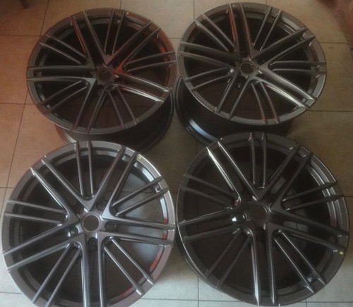 Db12g genuine aston martin - 21",